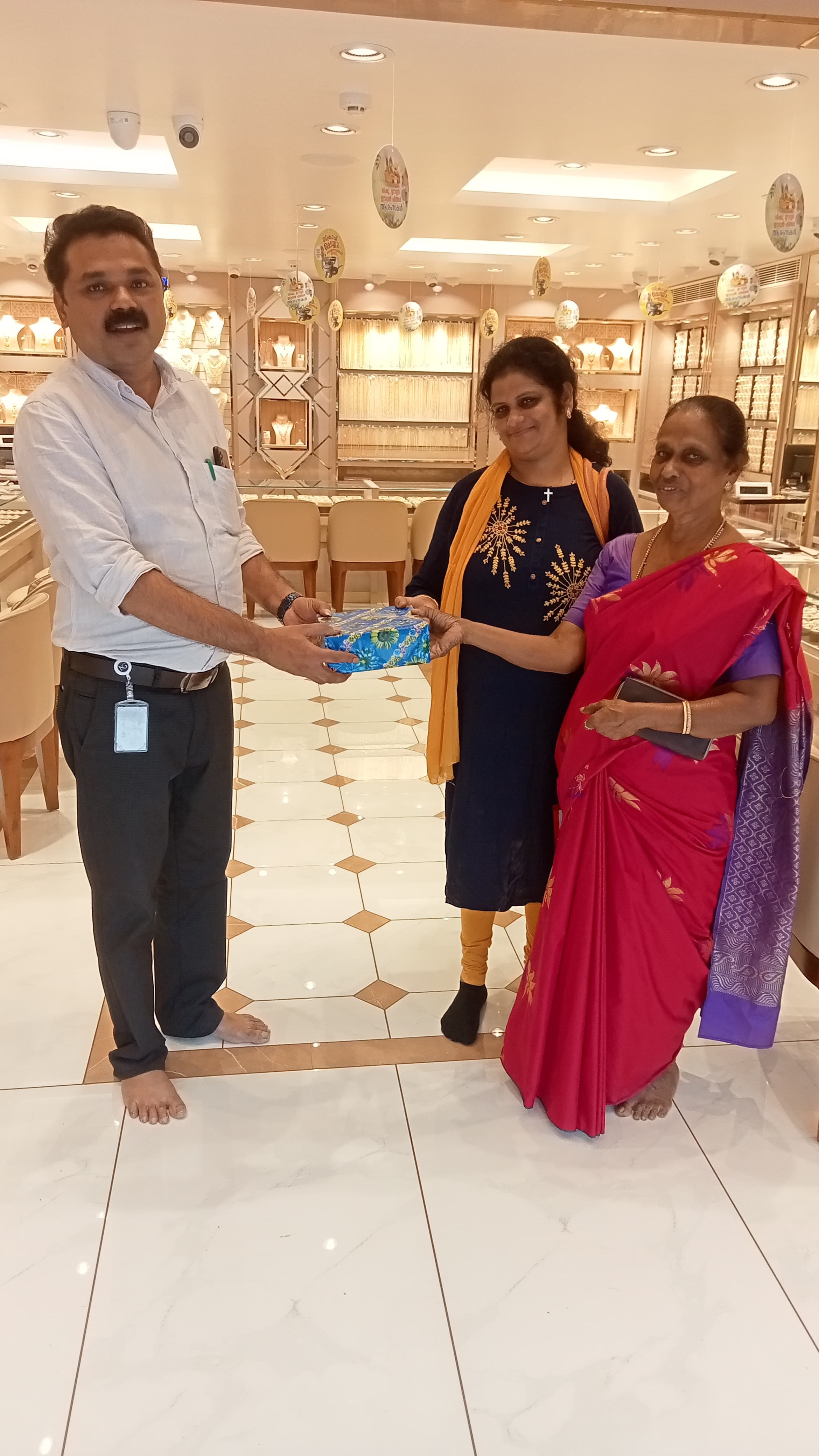 Navarathna Gold and Diamonds Jewellery