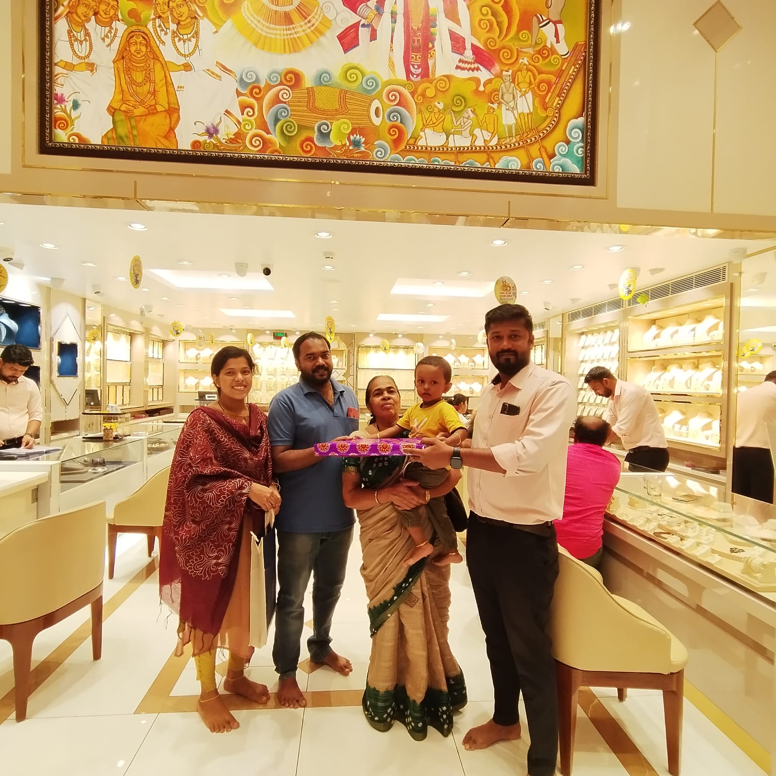 Navarathna Gold and Diamonds Jewellery